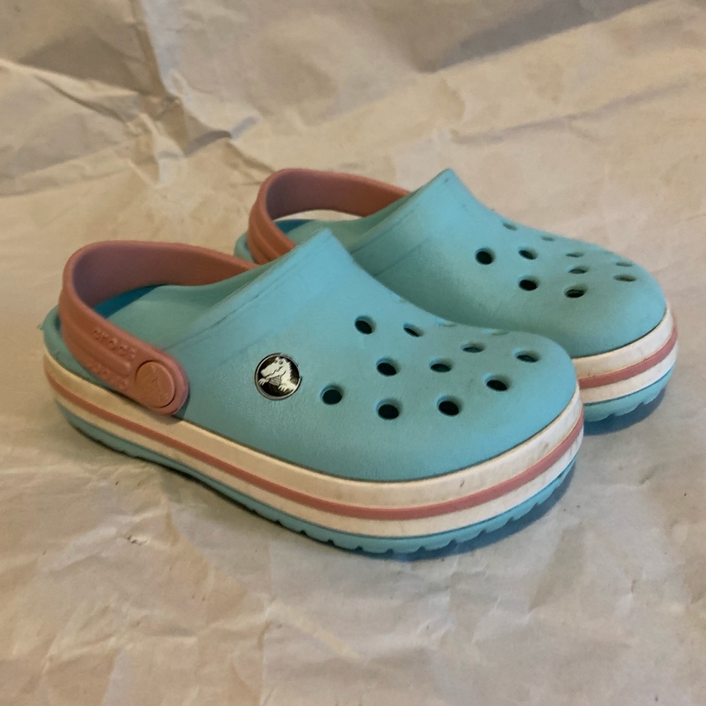 Toddler crocs